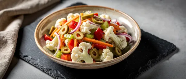 Würziger Marinierter Blumenkohlsalat