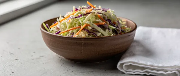 Coleslaw mit Apfelessig-Dressing