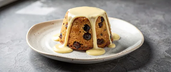 Gedämpfter Talgpudding mit Vanillesauce