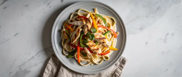 Hähnchen-Fettuccine mit Tequila und Limette