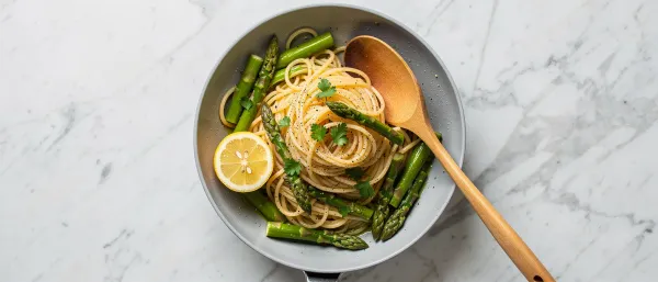 Zitronen-Knoblauch-Spargel-Pasta