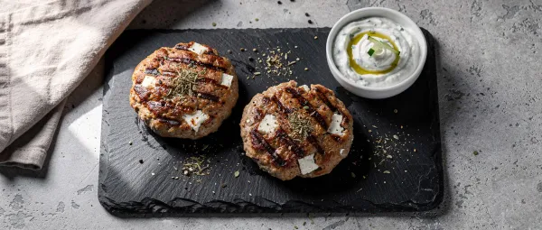 Griechische Hähnchen-Feta-Burger