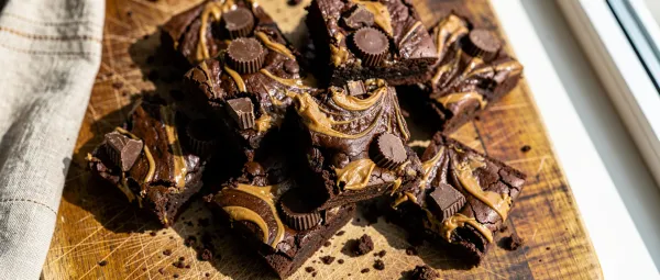Schoko-Erdnussbutter-Brownies mit Swirl