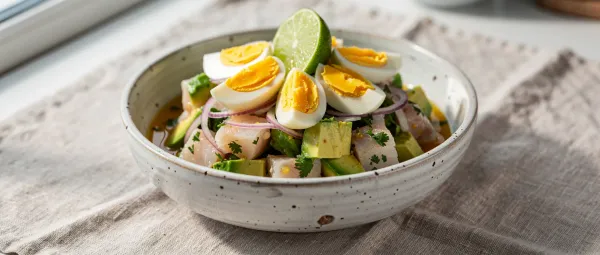 Zitrus-Ceviche mit Seebarsch